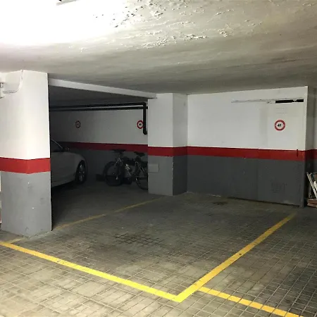 La Martina, Parking Incluido