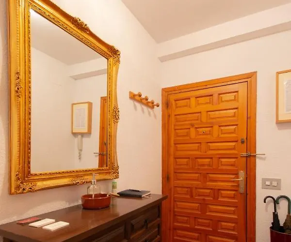 La Martina, Parking Incluido Lägenhet Jaca